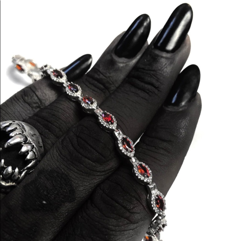 Saint terror blood stone choker